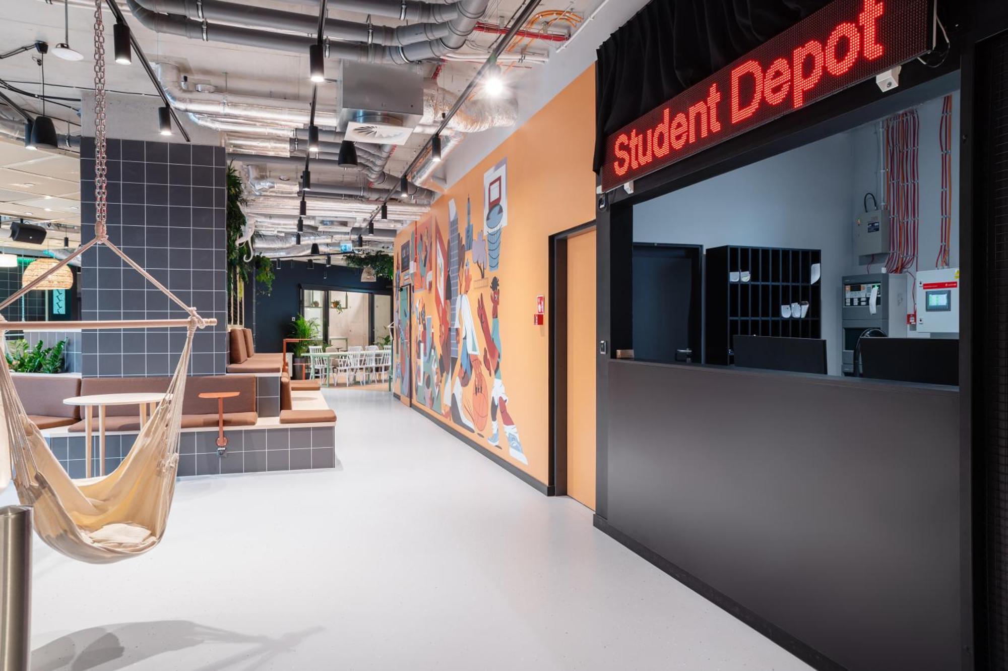 Chillout Dorm Warszawa Aparthotel Bagian luar foto